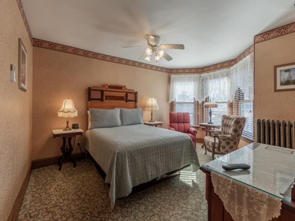 The Albert Stevens House | Photo 32