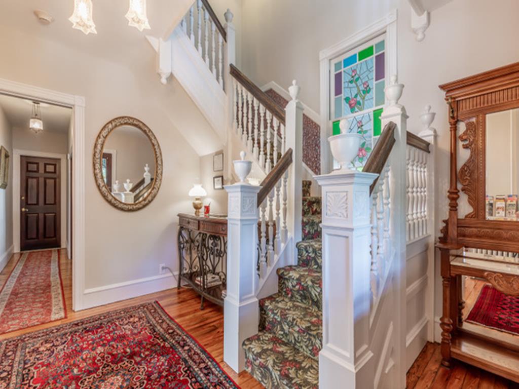 The Albert Stevens House | Photo 9