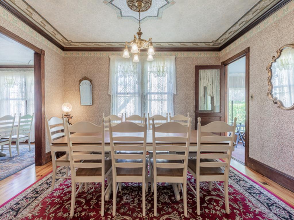 The Albert Stevens House | Photo 10