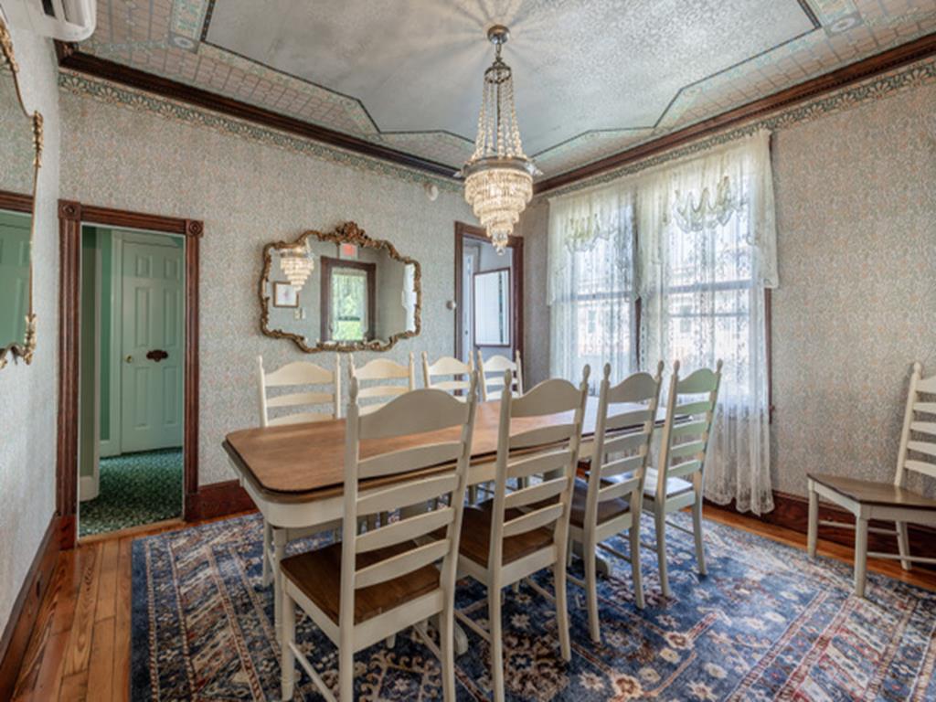 The Albert Stevens House | Photo 11