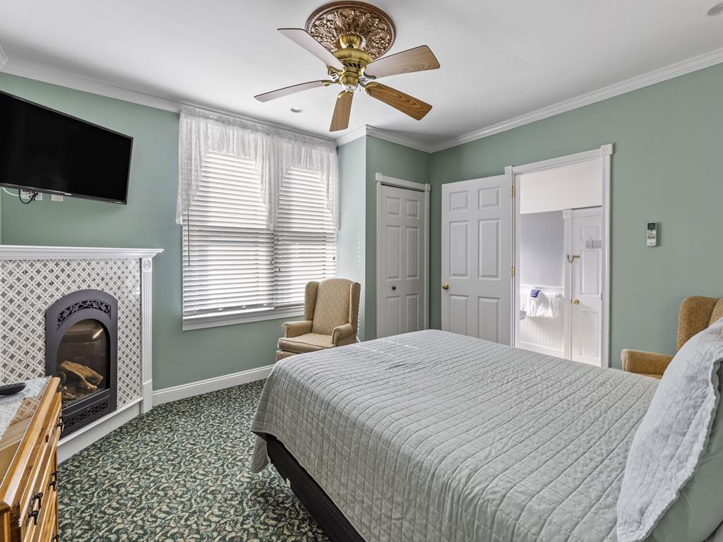 The Albert Stevens House | Photo 13