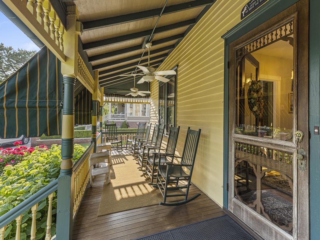 The Albert Stevens House | Photo 4