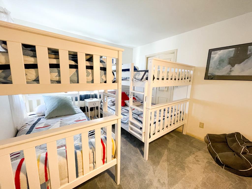 1105 St. James Place | Photo 20