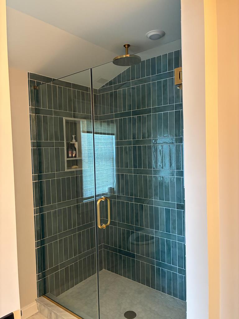 25 83rd Street - Picture 