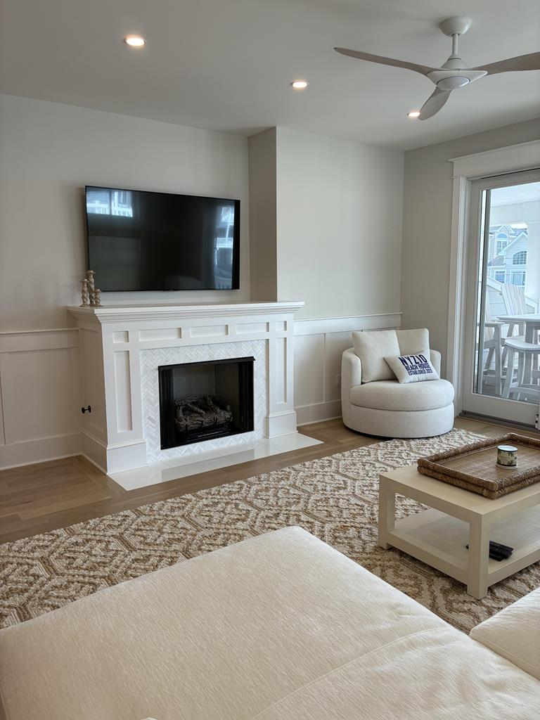 25 83rd Street - Picture 