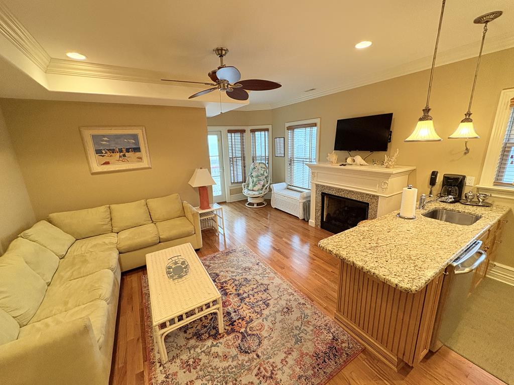 Sea Mist unit 6 - 1 Bedroom Beachfront Beauty! | Photo 8