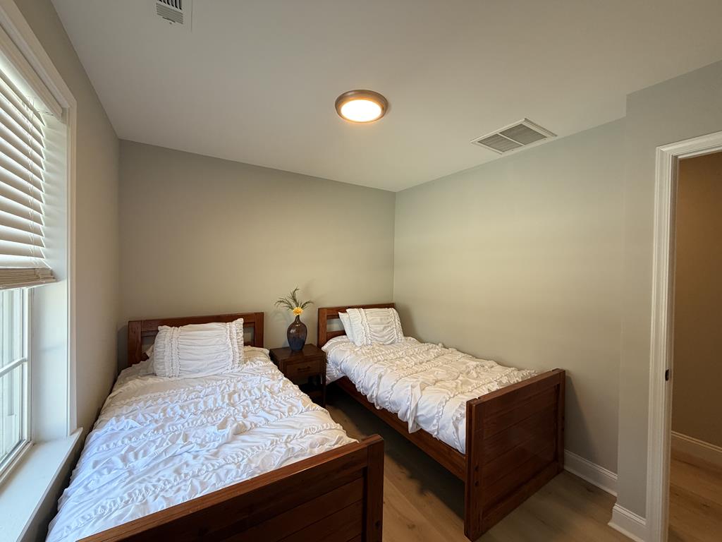 Coastal Retreat With A Pool! | Photo 15