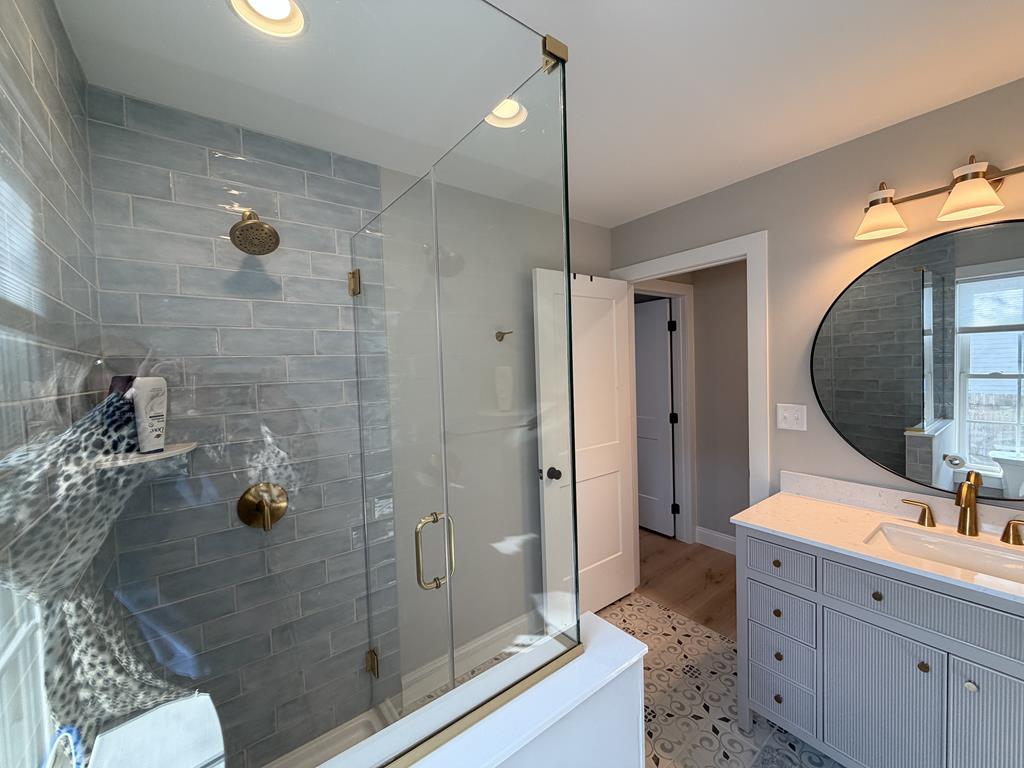 Coastal Retreat With A Pool! | Photo 18