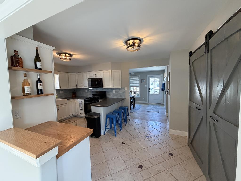 Coastal Retreat With A Pool! | Photo 21