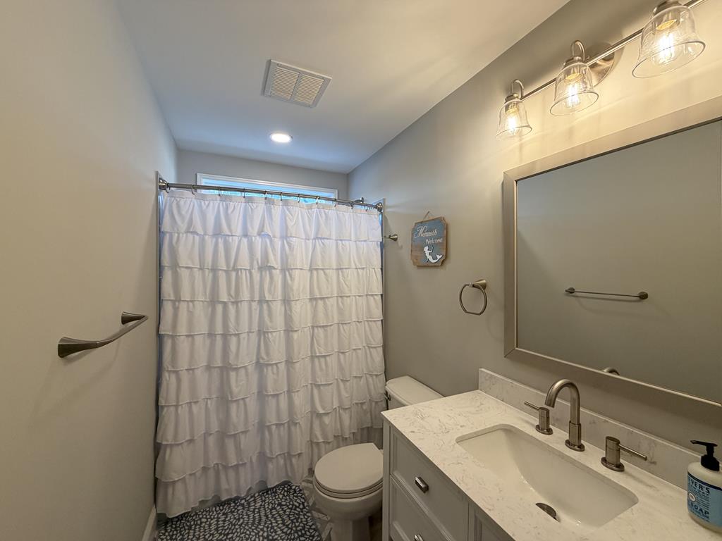 Coastal Retreat With A Pool! | Photo 11