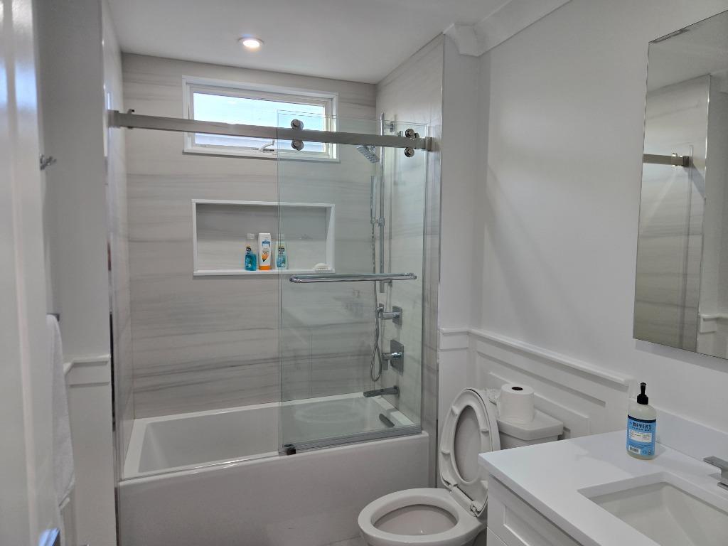 718 N. Long Beach Blvd., Surf City (Ocean Block)