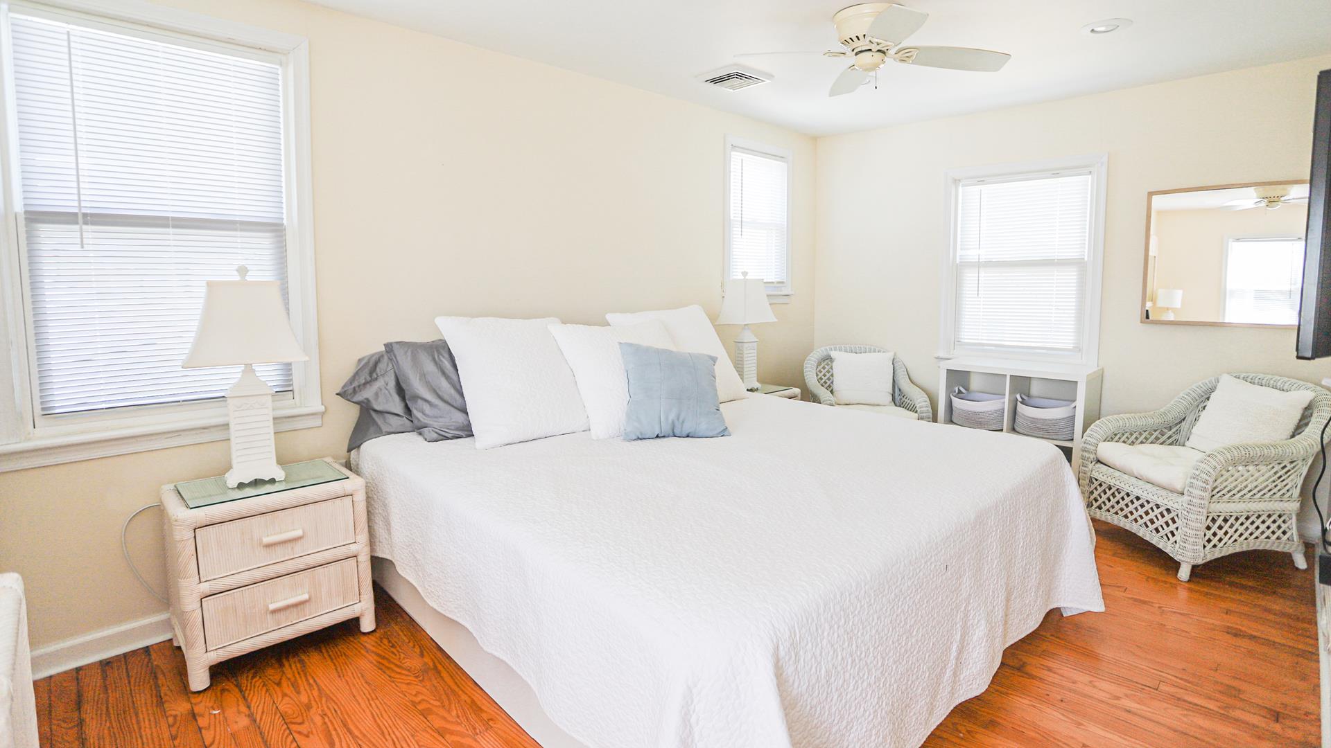 210 102nd Street, Stone Harbor | Vacation Rental | Hugh Merkle Team ...