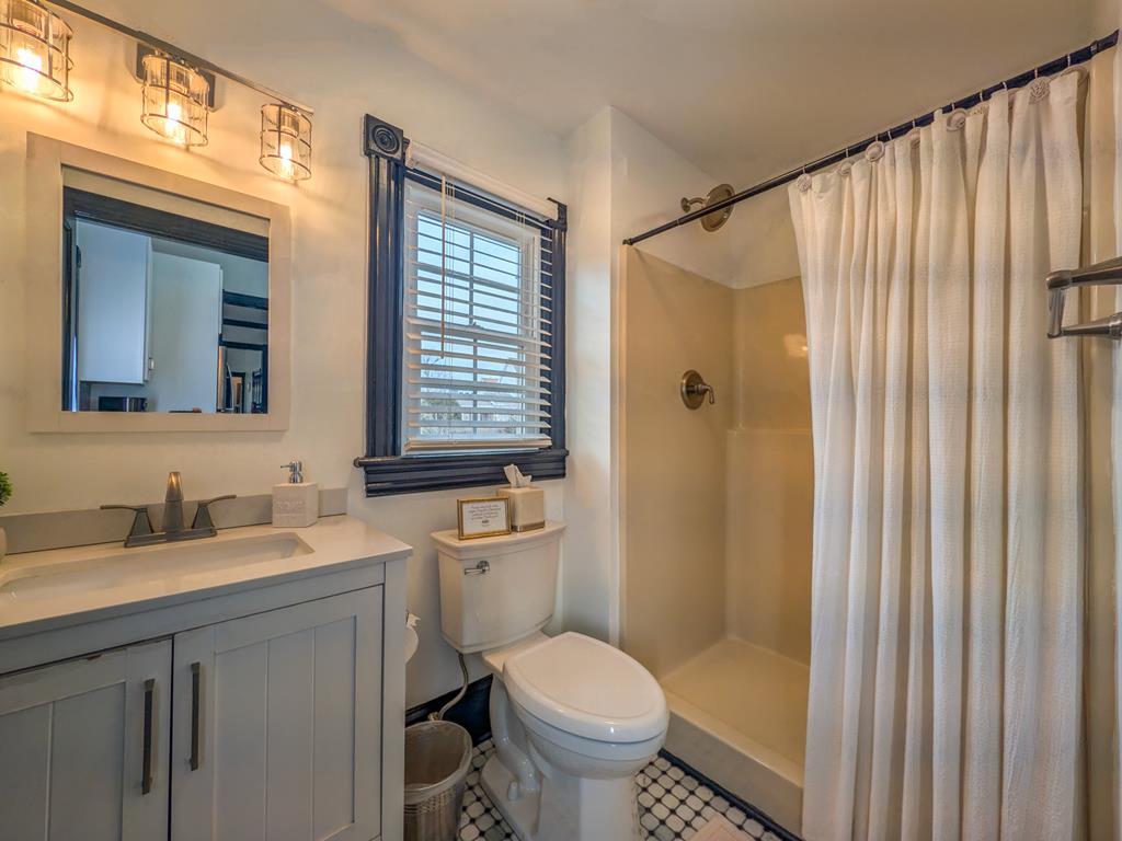 414-416 Broadway, West Cape May - Whole House | Photo 9