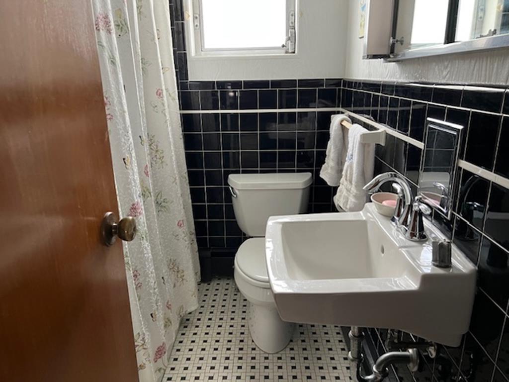 826 Stenton Pl - Photo 11