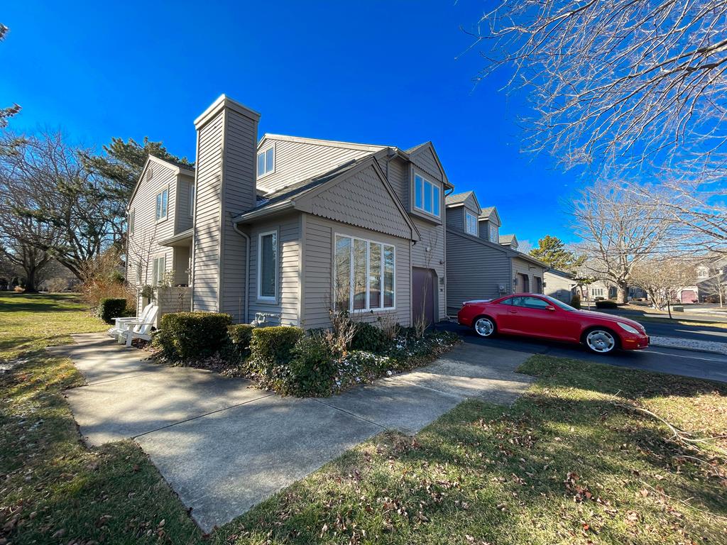 1105 St. James Place - POOL! | Photo 30