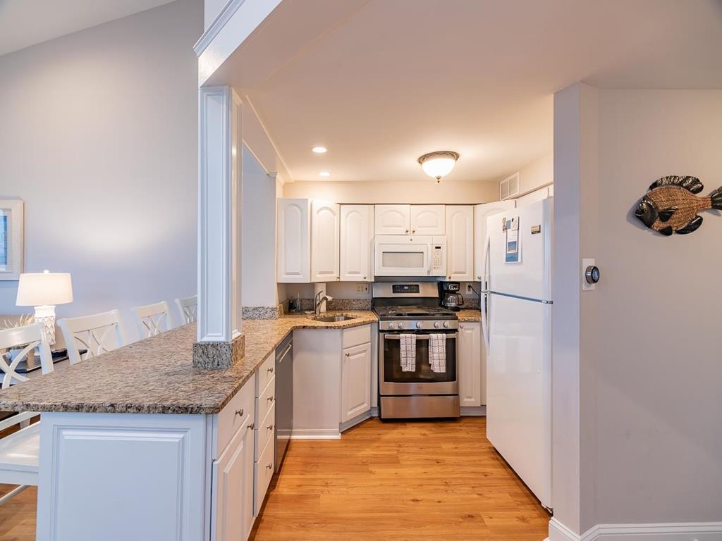 7305 Pleasure Avenue, Sea Isle City (Beach Front)