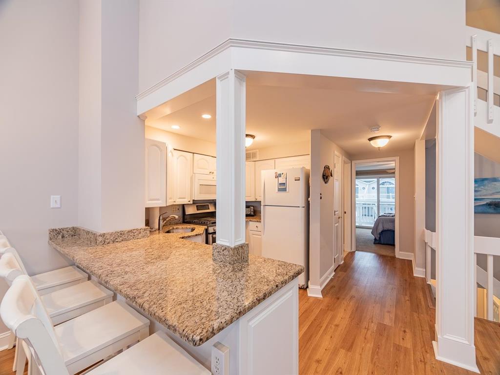 7305 Pleasure Avenue, Sea Isle City (Beach Front)