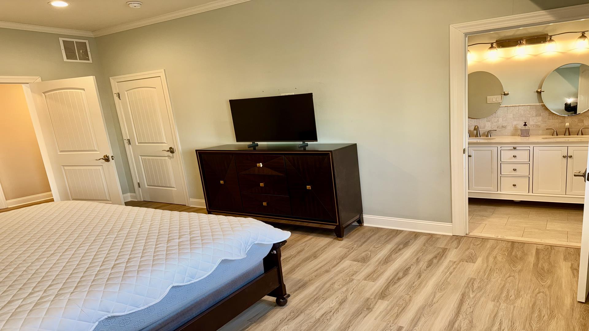 408 East Farragut Road-Unit 101, Wildwood Crest (Wildwood Crest Beach Block)