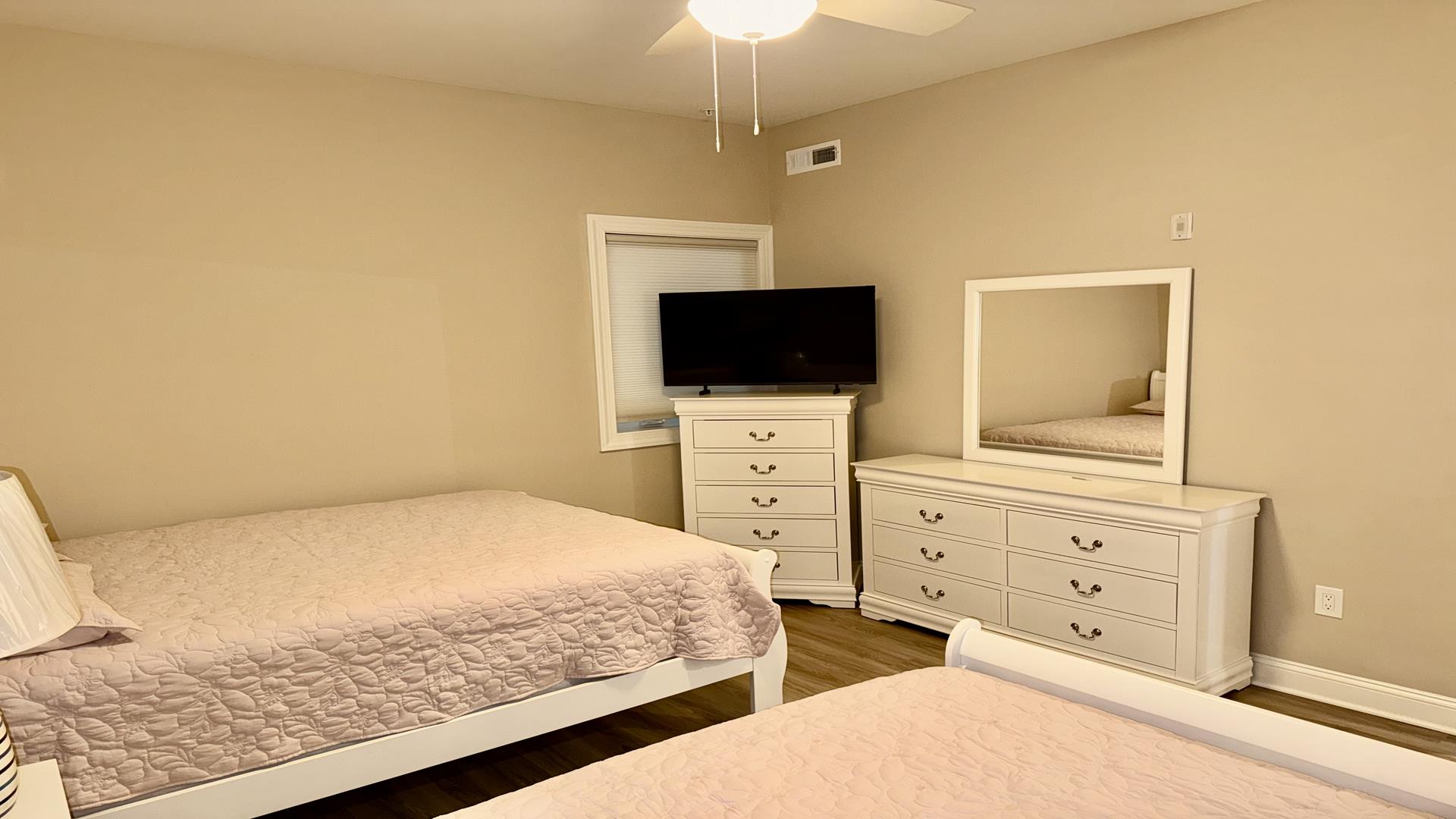 408 East Farragut Road-Unit 101, Wildwood Crest (Wildwood Crest Beach Block)