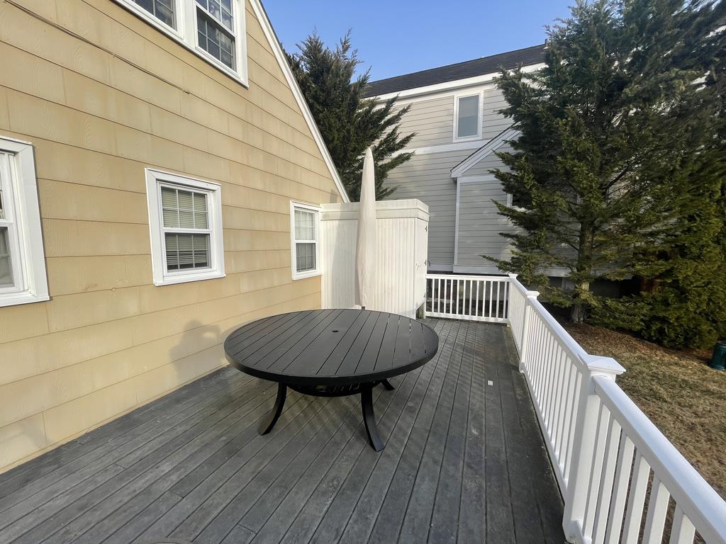 306 Princeton Avenue | Photo 25