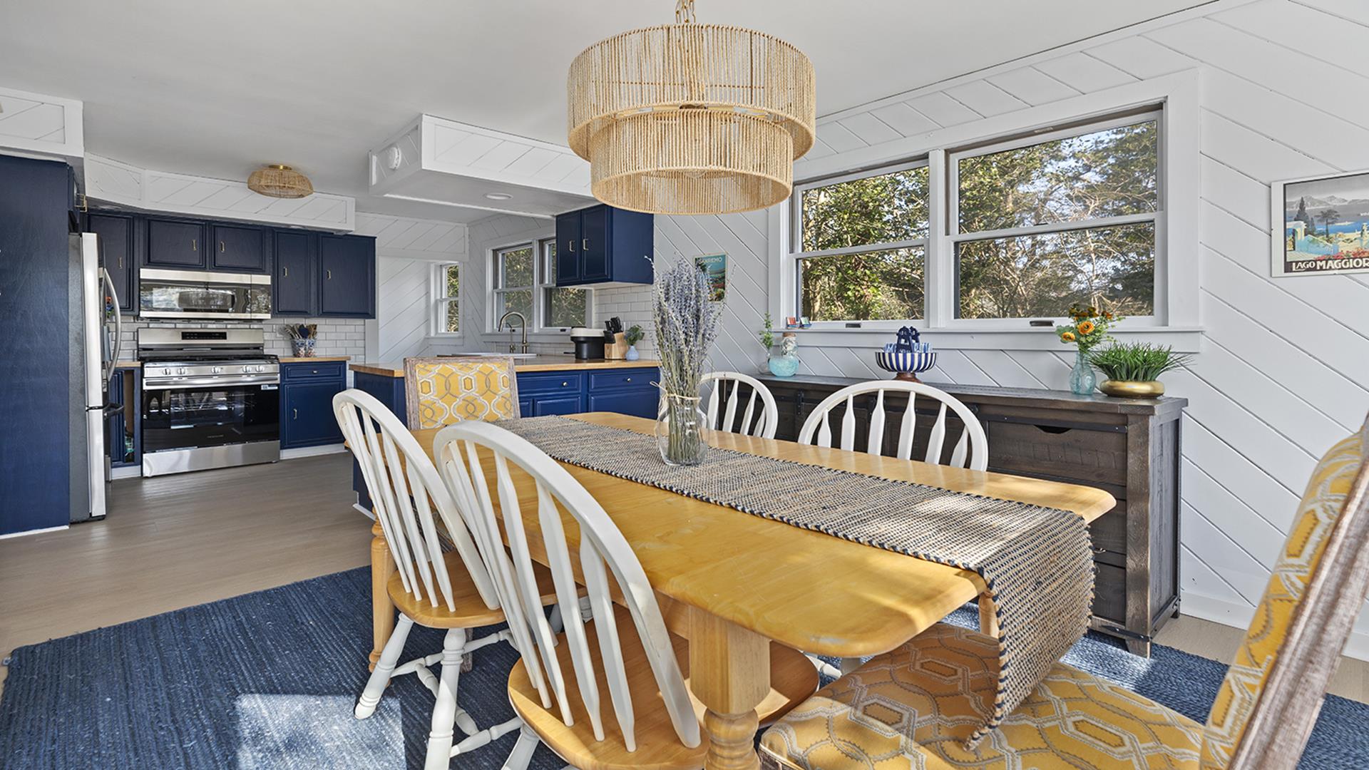 Sunshine Daydream Cottage