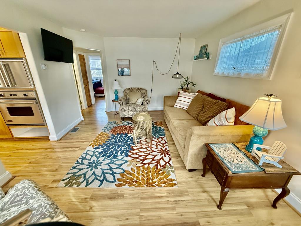 112 Rutledge Avenue - Del Haven | Photo 3