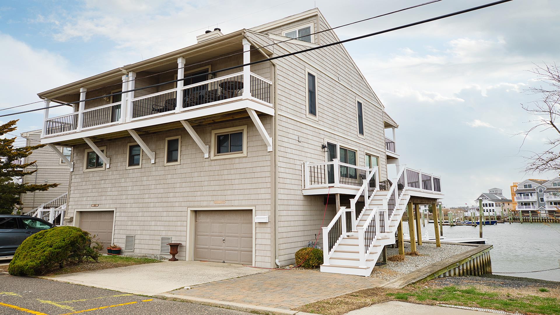 Texas Avenue Harbor House Year Round or Seasonal