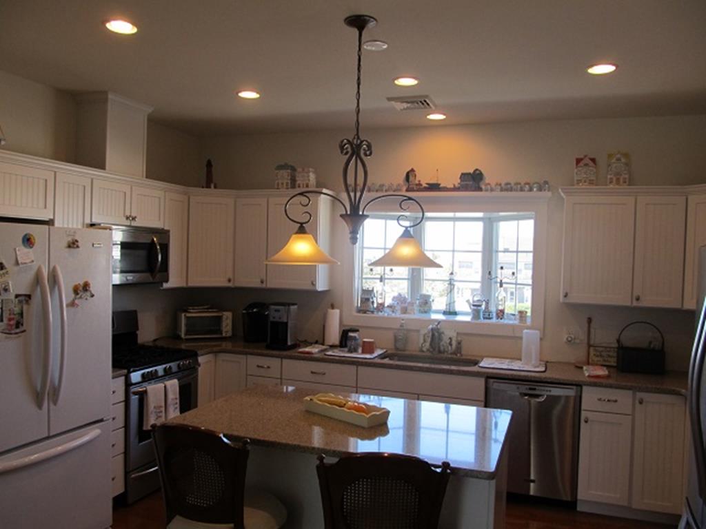 8814 Third Avenue, Stone Harbor (Mid-Island)