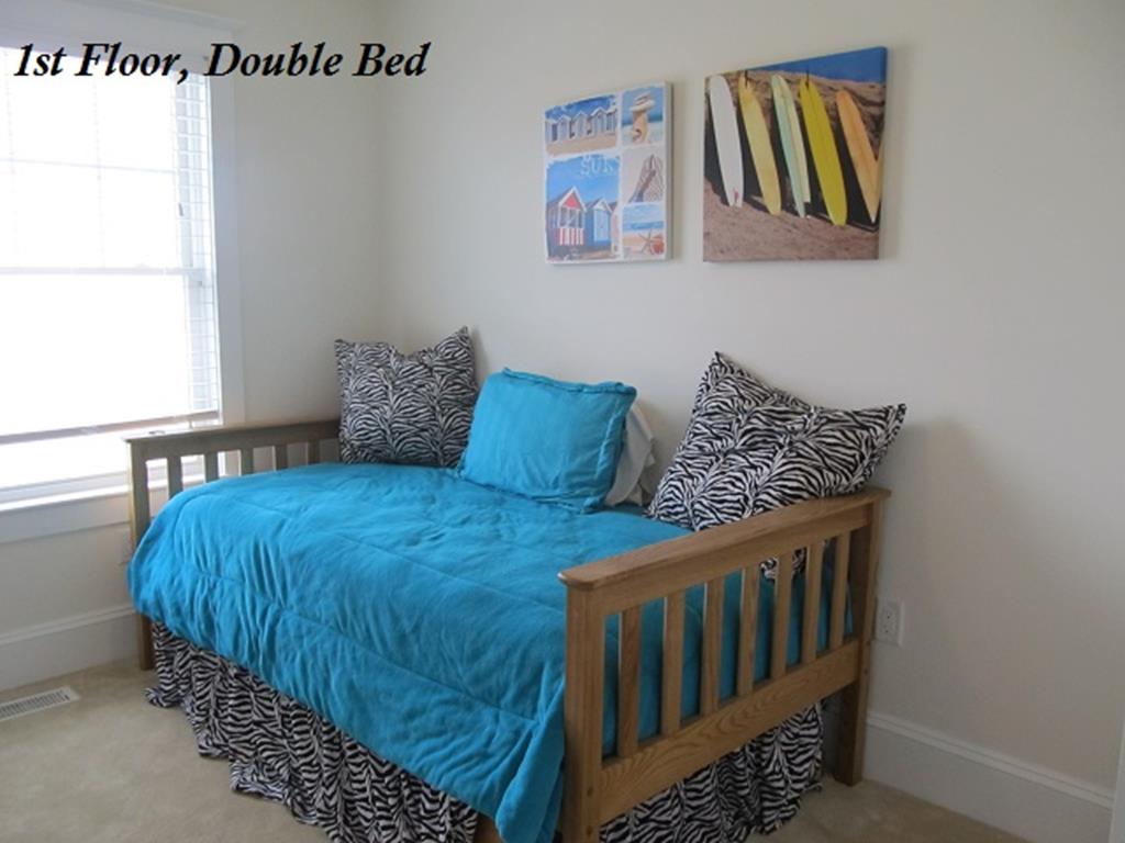 8814 Third Avenue, Stone Harbor (Mid-Island)