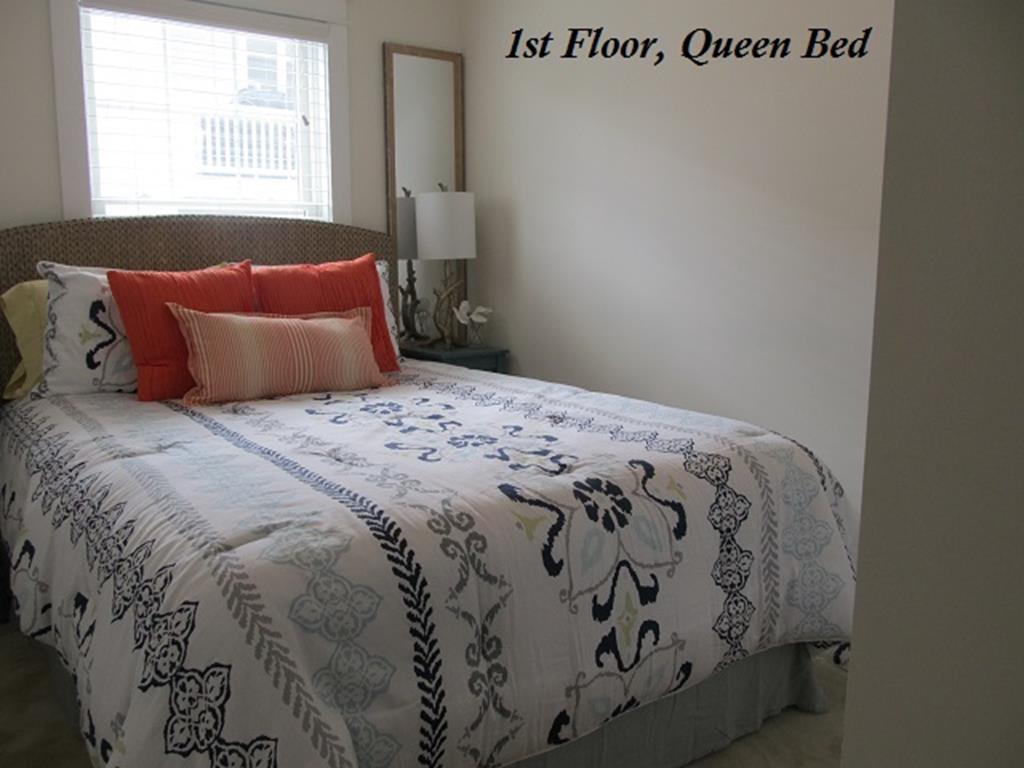 8814 Third Avenue, Stone Harbor (Mid-Island)