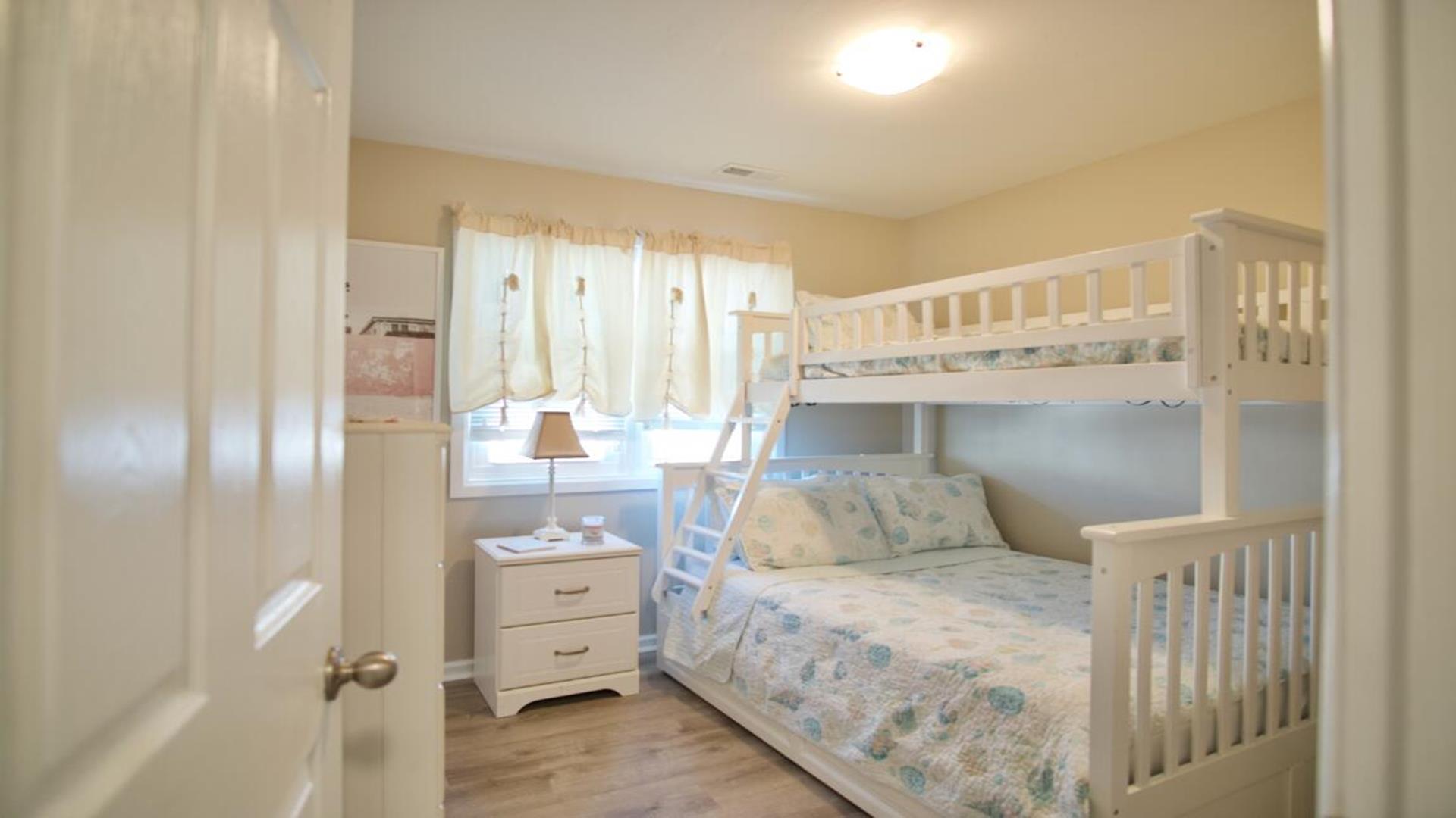 3502 Landis Avenue, Sea Isle City (Center)