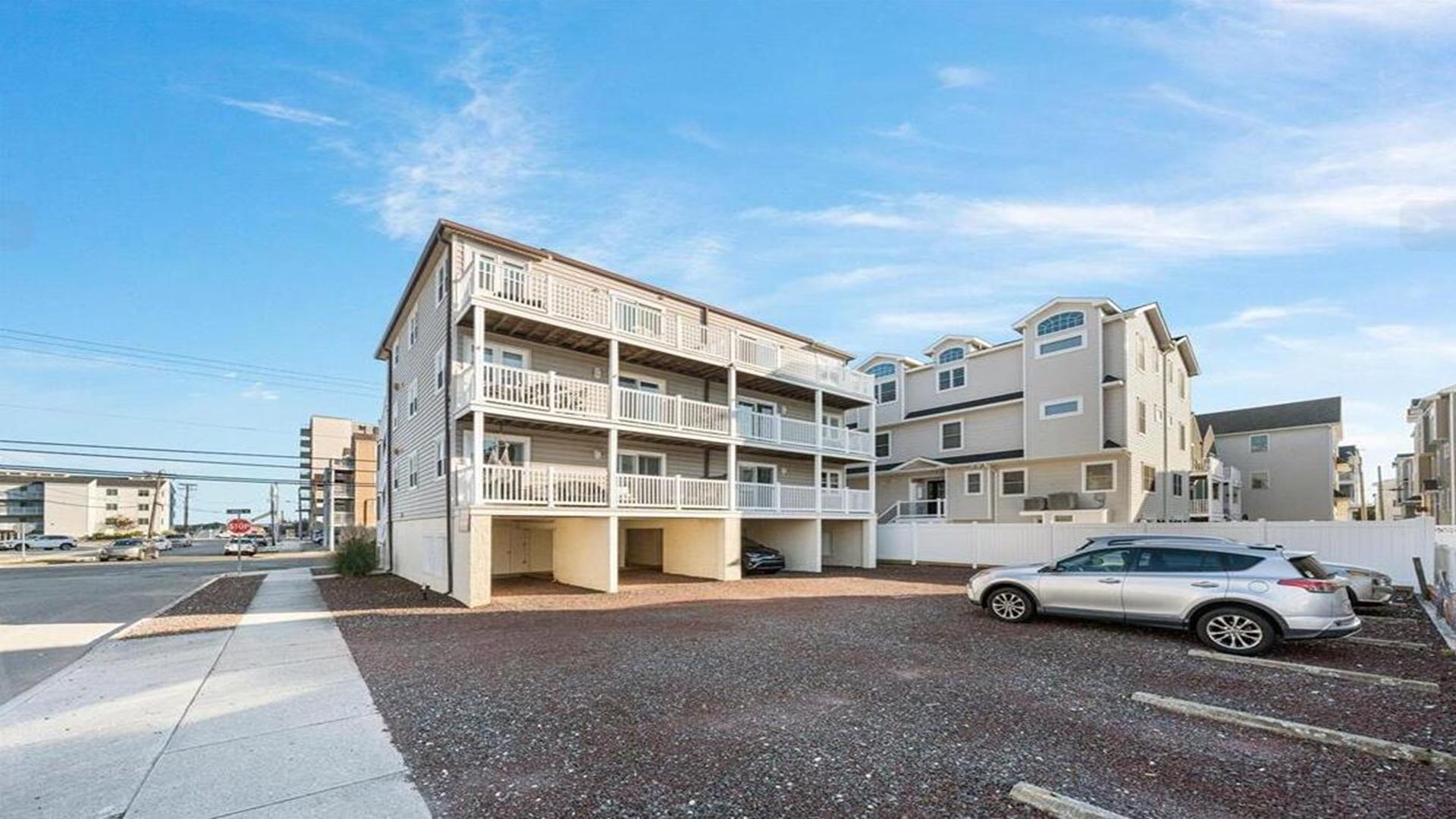 3502 Landis Avenue, Sea Isle City (Center)