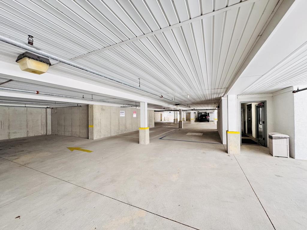 8600 Landis Avenue - Picture 