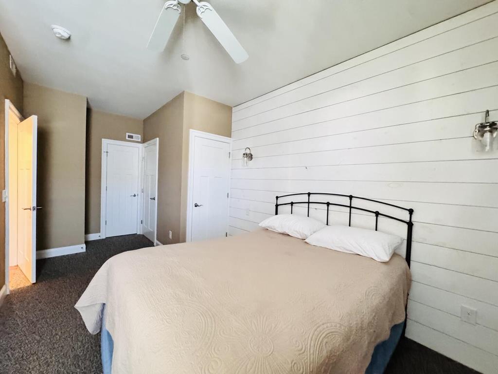 8600 Landis Avenue - Picture 