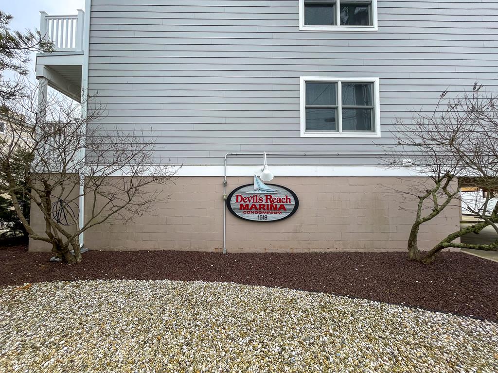 1520 Yacht Avenue Unit 102 | Photo 3