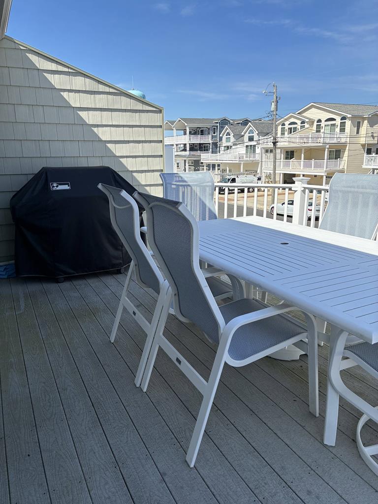 112 81st Street - Picture 