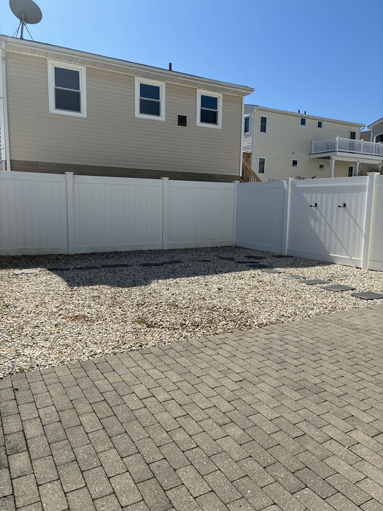 112 81st Street - Picture 