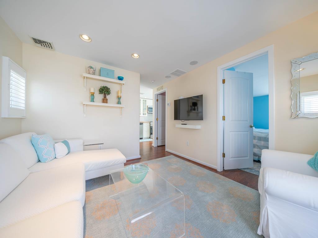 10 Bower Court | Photo 3