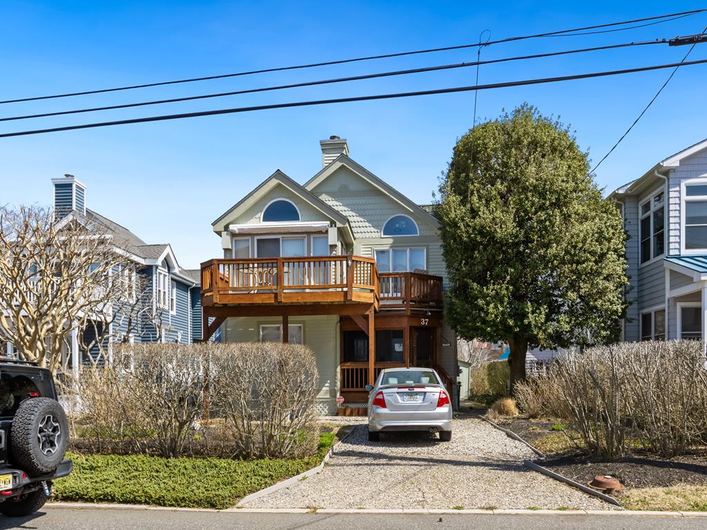 37 Lincoln | Photo 3