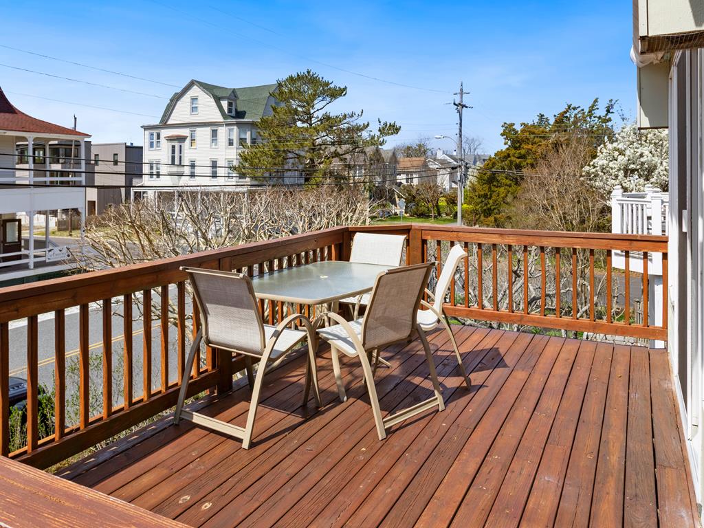 37 Lincoln | Photo 20