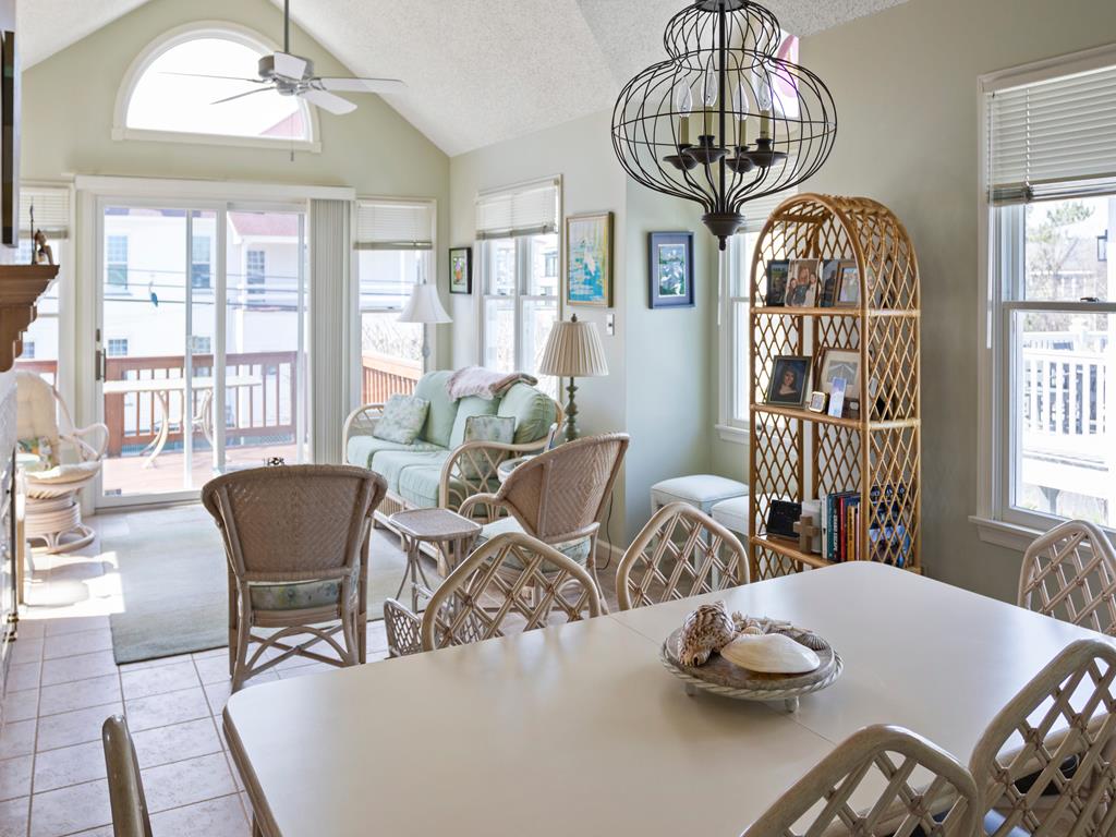 37 Lincoln | Photo 25