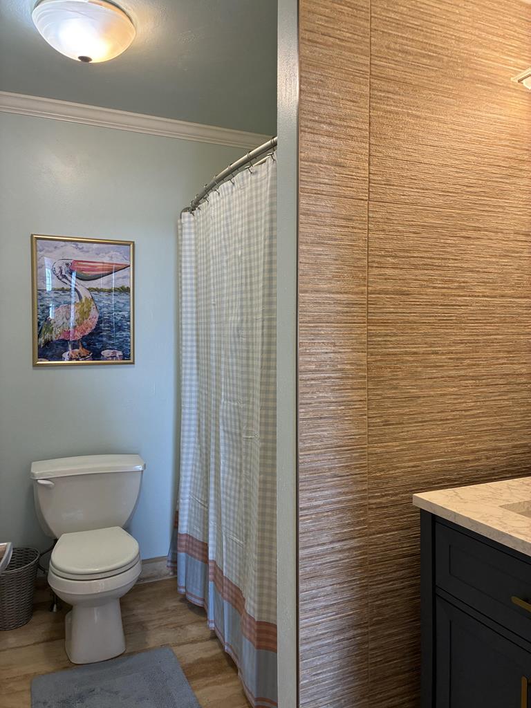 210 81st Street - Picture 