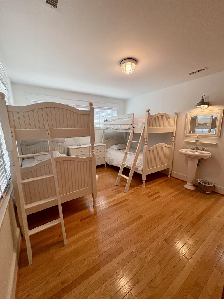 25 Vincent Avenue, Strathmere (Oceanside)