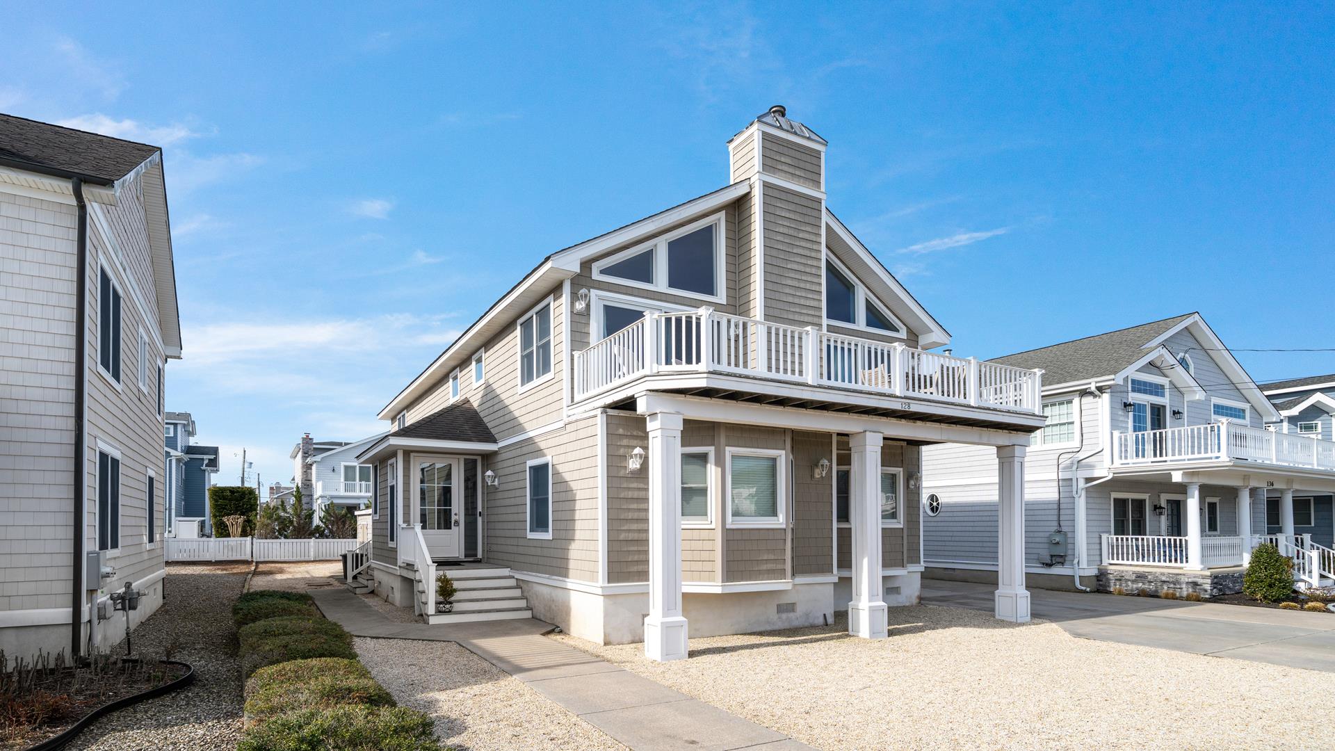 128 16th Street, Avalon