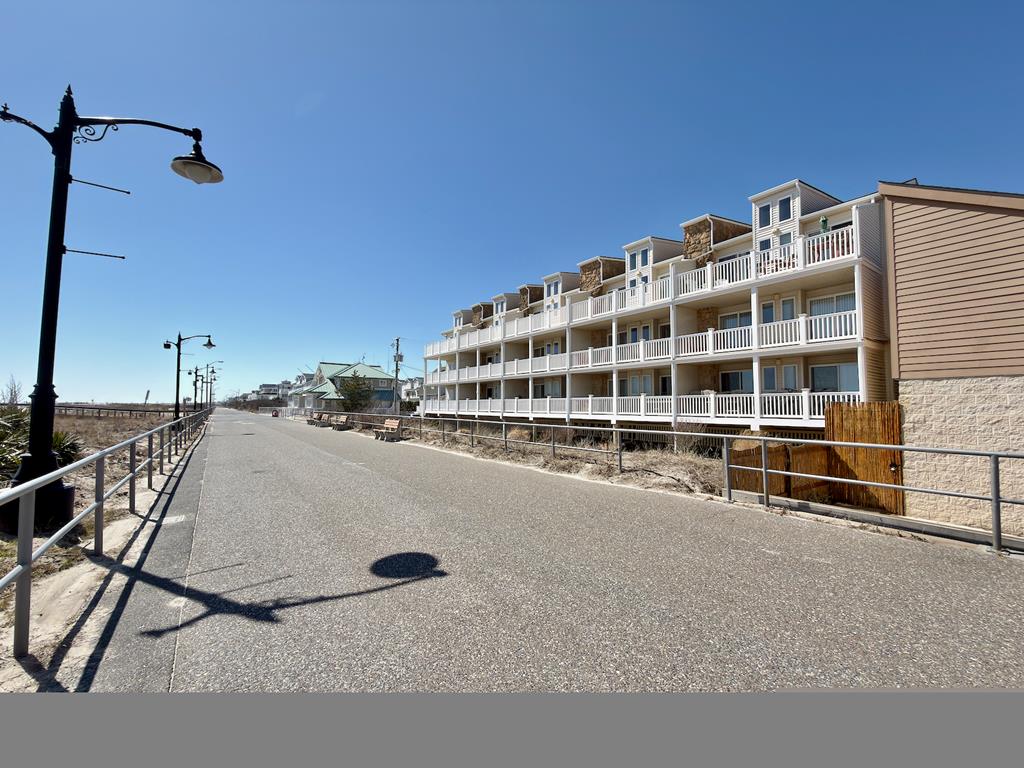 4400 Beach, Sea Isle City (Beach Front)