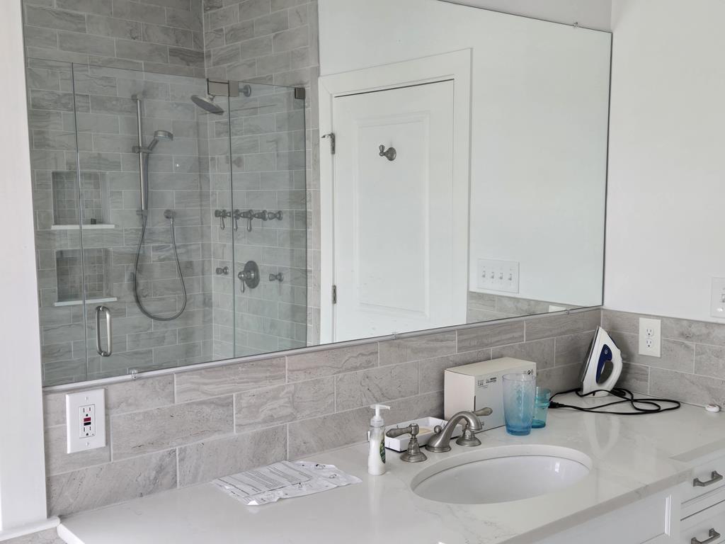 1102 Landis Avenue - Picture 