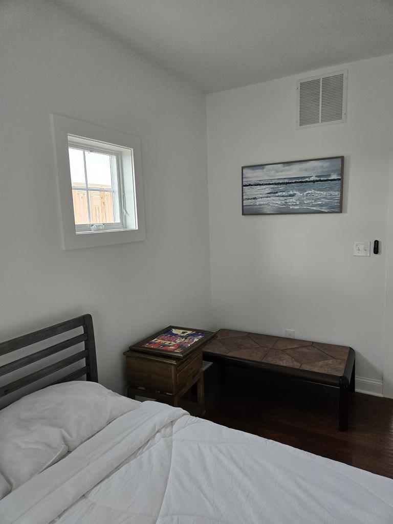 1102 Landis Avenue - Picture 