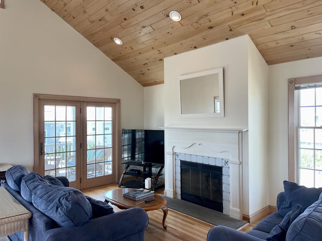 18 East Winthrop Avenue, Strathmere (Point)