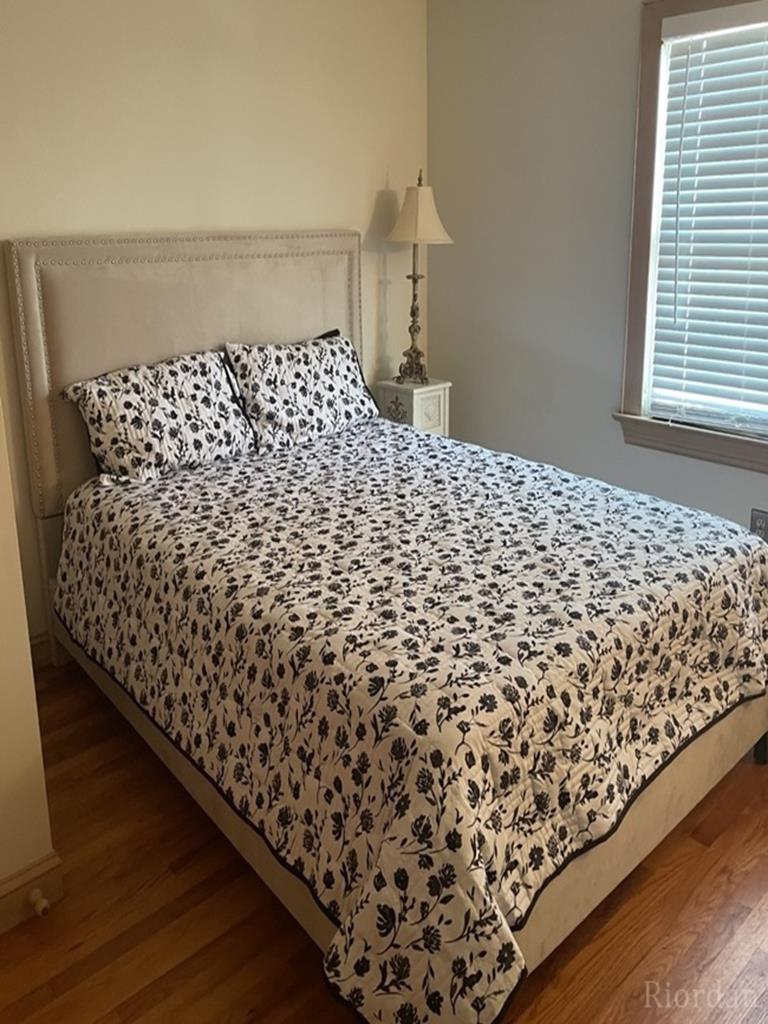 18 East Winthrop Avenue, Strathmere (Point)