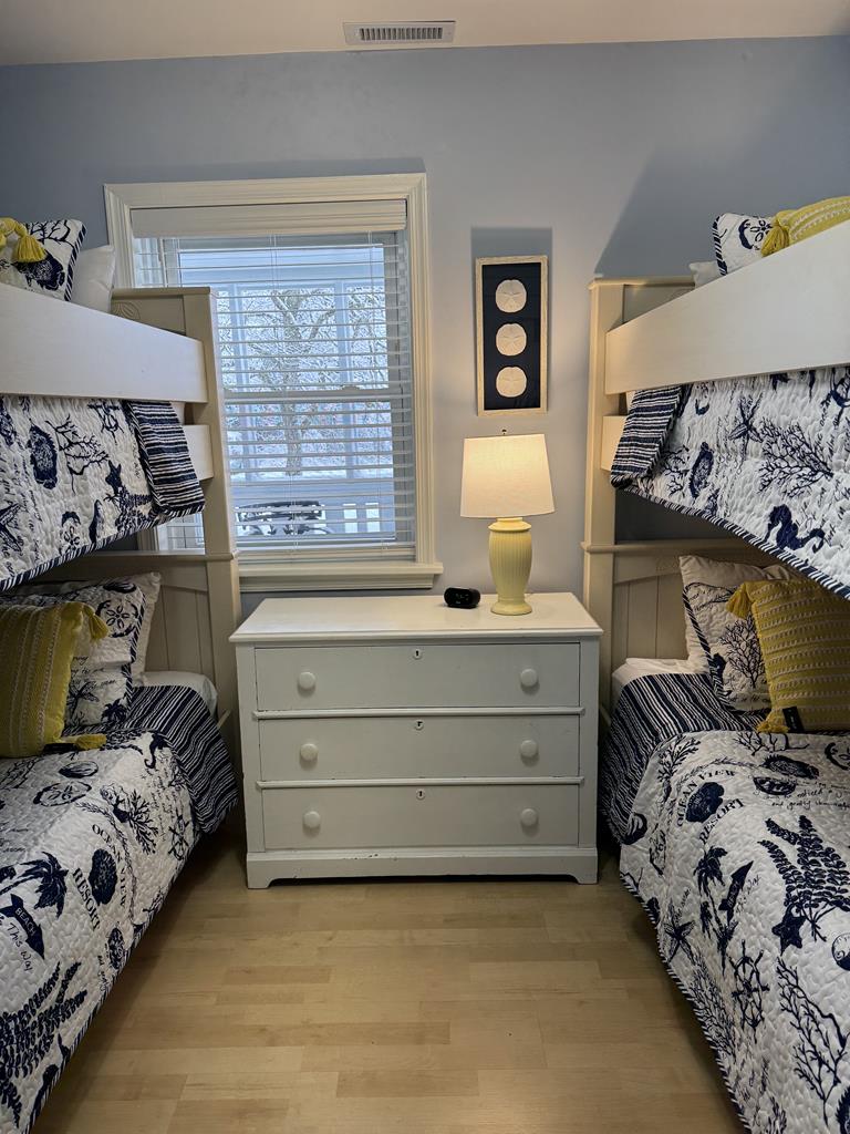 406 Fourth Ave | Photo 5